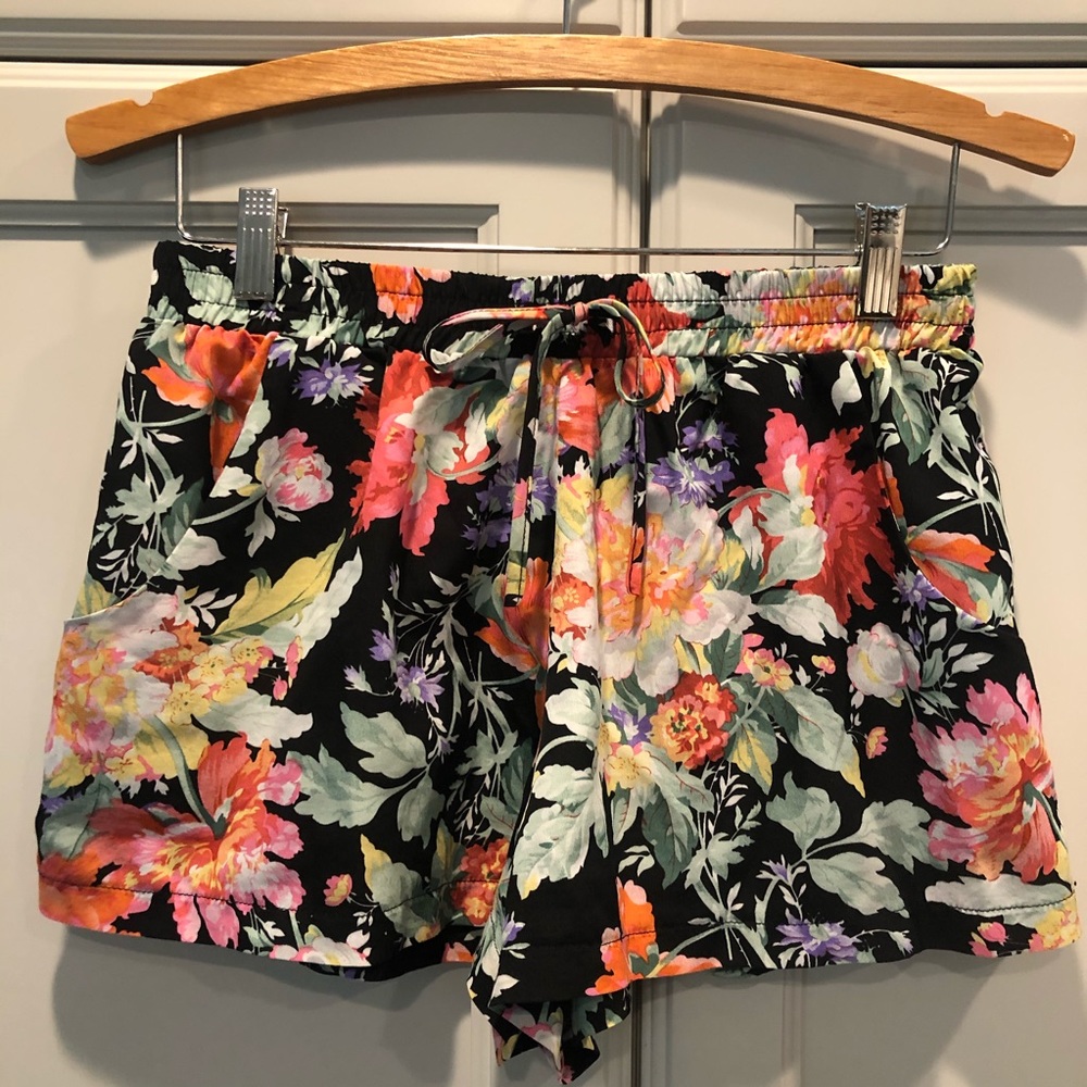 Floral Flowy Shorts